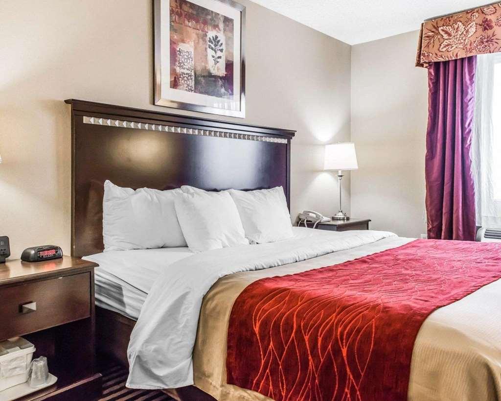 Wingate By Wyndham Pittsburgh Hotel 2*