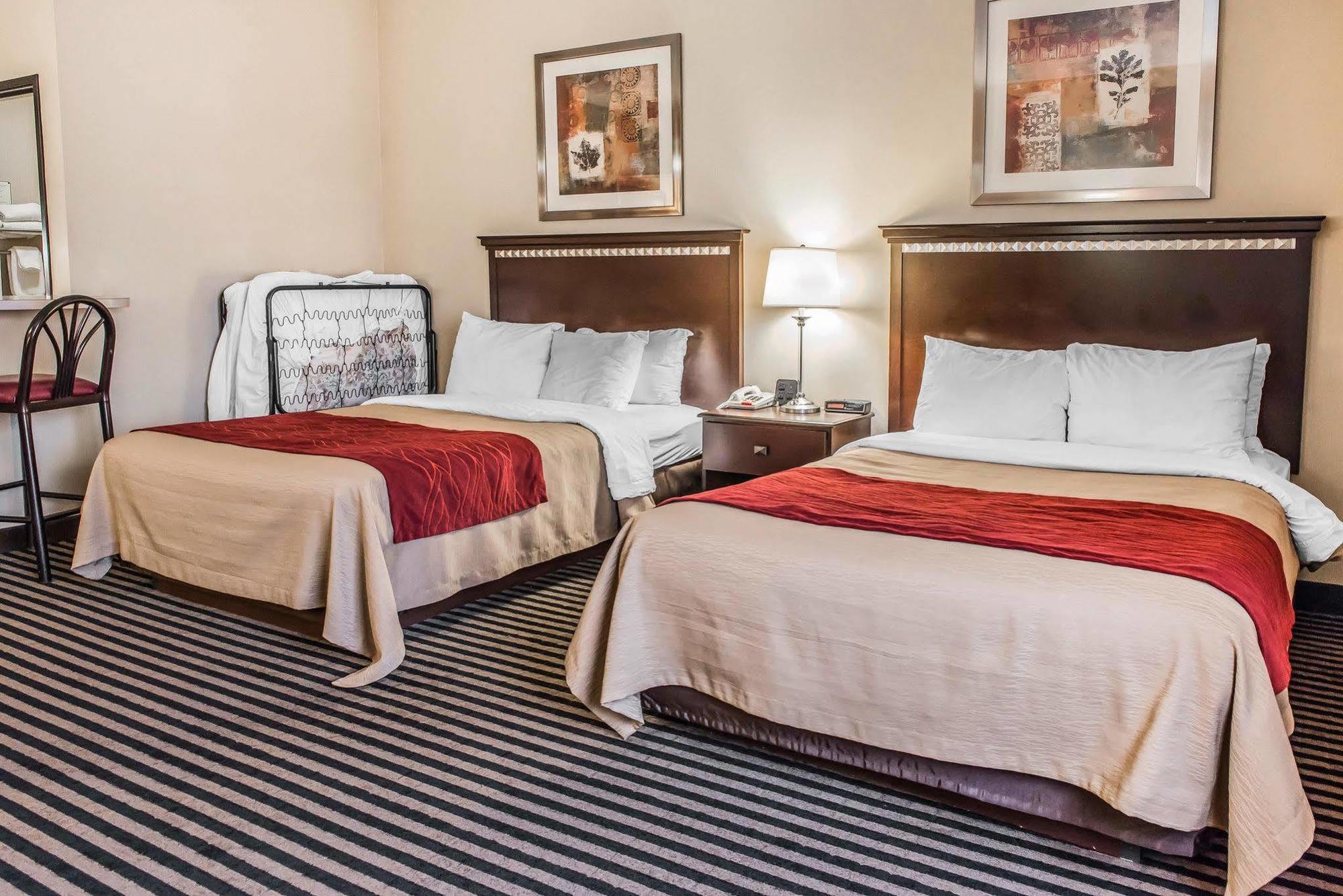 Wingate By Wyndham Pittsburgh 2*