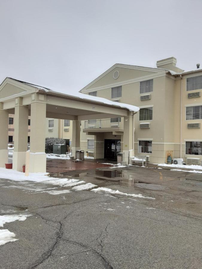 Hotel Wingate By Wyndham Pittsburgh West Mifflin