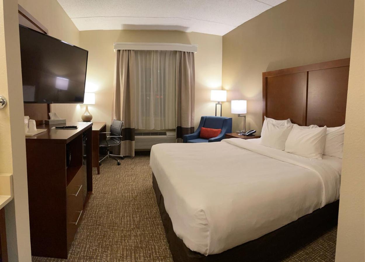 Wingate By Wyndham Pittsburgh Hotel 2*