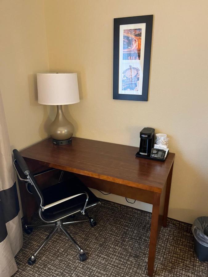 Hotel Wingate By Wyndham Pittsburgh