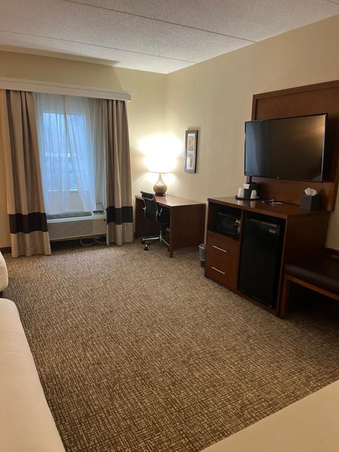 Hotel Wingate By Wyndham Pittsburgh West Mifflin