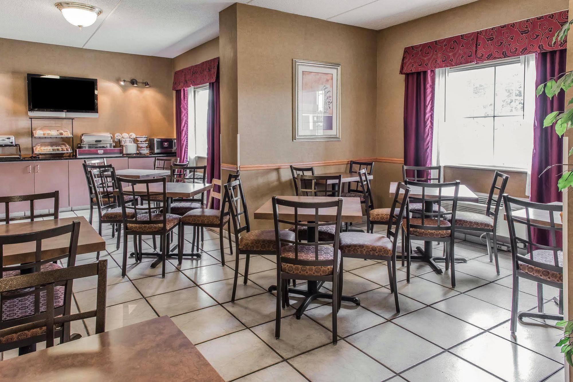 Hotel Wingate By Wyndham Pittsburgh 2*