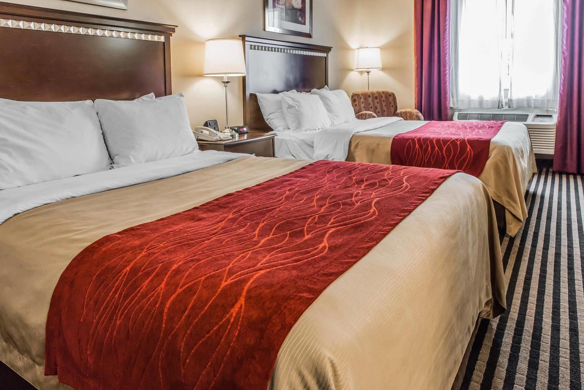 Wingate By Wyndham Pittsburgh 2*